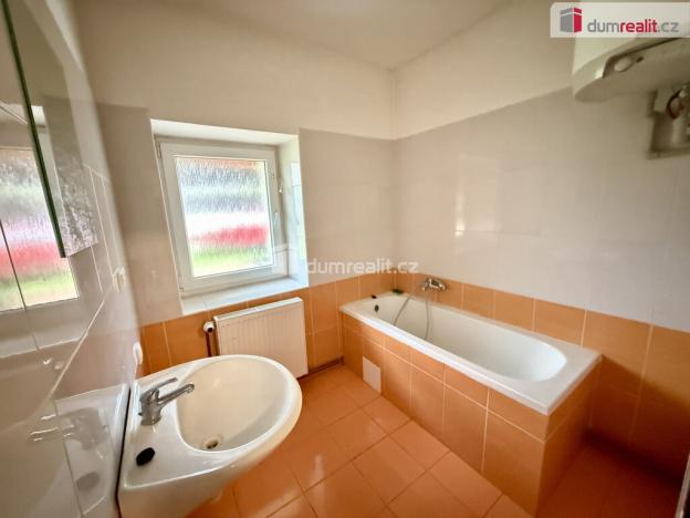 Pronájem bytu 2+kk, Kralupy nad Vltavou, Palackého nám., 52 m2