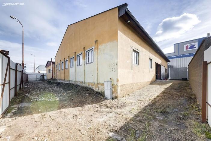 Prodej výrobních prostor, Kladno, Huťská, 1000 m2