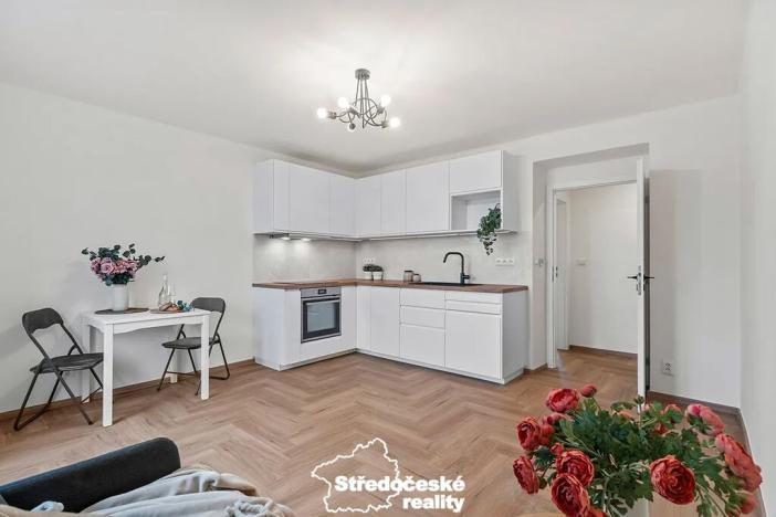 Pronájem bytu 3+kk, Odolena Voda, Seifertova, 65 m2