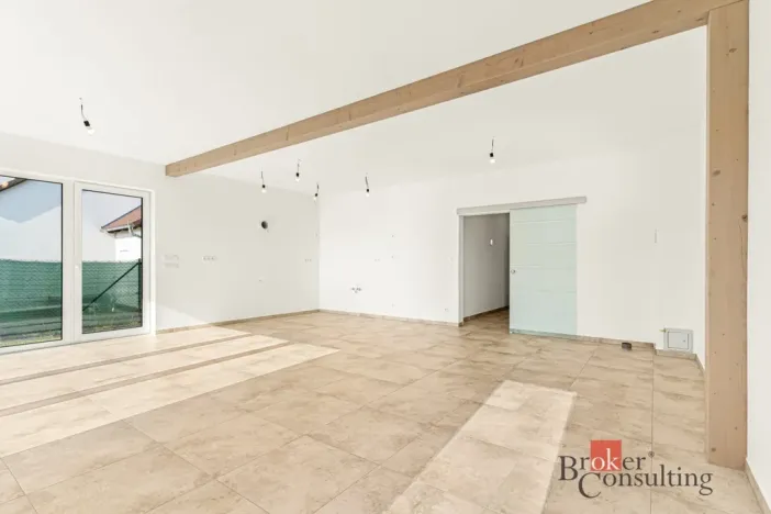 Prodej rodinného domu, Milovice - Mladá, Tyršova, 160 m2