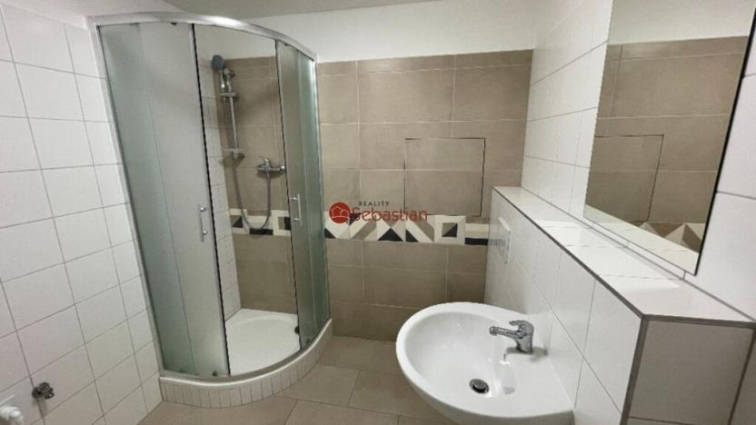 Pronájem bytu 2+1, Teplice - Trnovany, Antonína Sochora, 63 m2