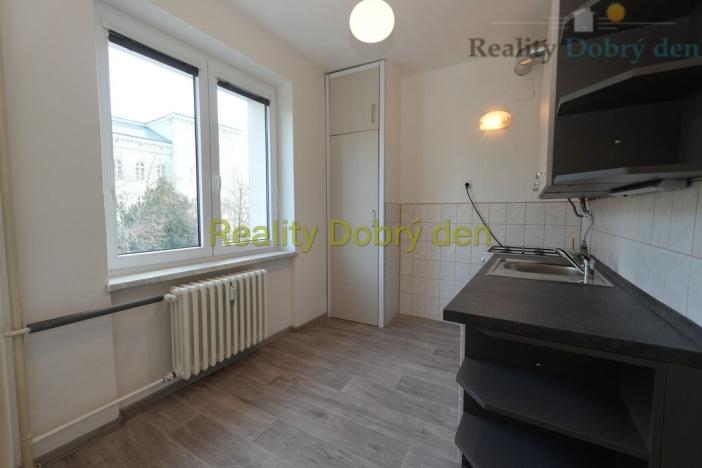 Pronájem bytu 3+1, Opava, Olbrichova, 72 m2