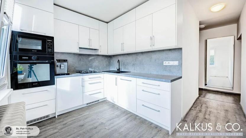 Prodej bytu 4+1, Hradec Králové, Jungmannova, 97 m2