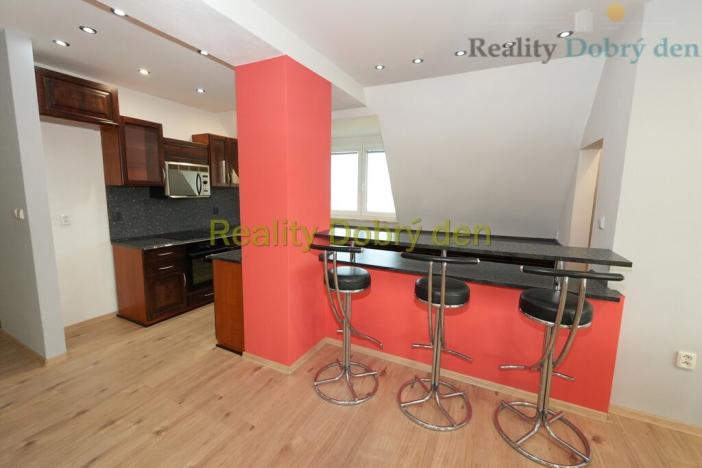 Pronájem bytu 4+kk, Opava, Bochenkova, 178 m2