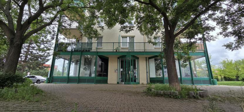 Prodej obchodního prostoru, Praha - Černý Most, Dygrýnova, 140 m2