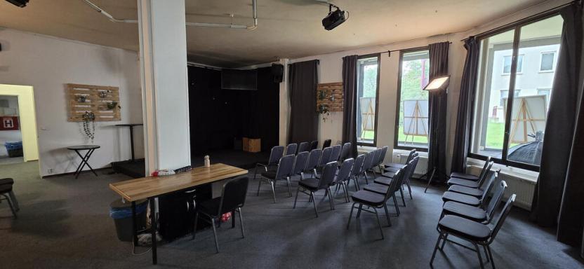 Prodej obchodního prostoru, Praha - Černý Most, Dygrýnova, 140 m2