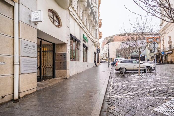 Pronájem obchodního prostoru, Brno - Brno-město, náměstí Svobody, 30 m2