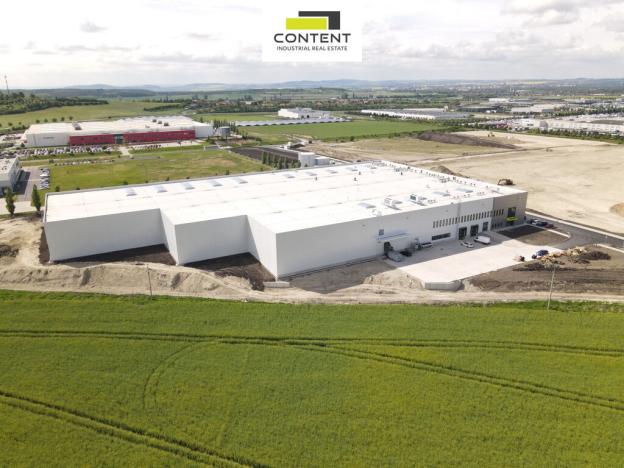 Pronájem výrobních prostor, Ovčáry, 10241 m2