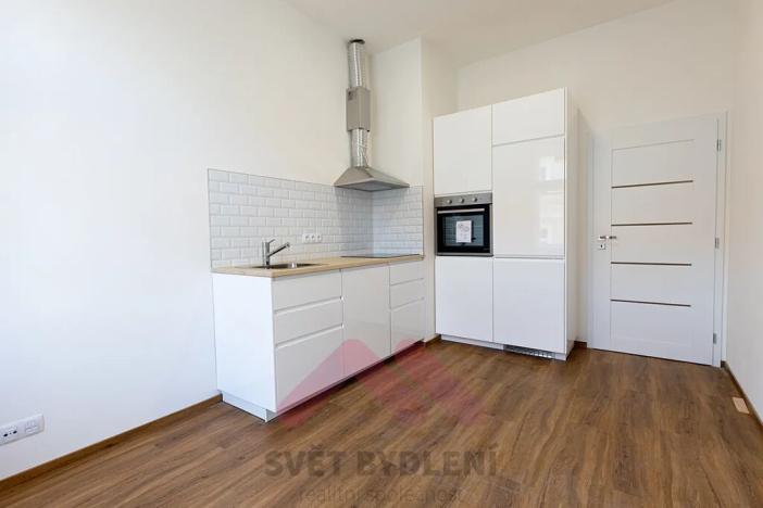 Pronájem bytu 1+1, Praha - Bubeneč, Nad Královskou oborou, 37 m2