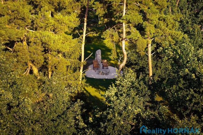 Prodej komerčního pozemku, Katovice, 17169 m2