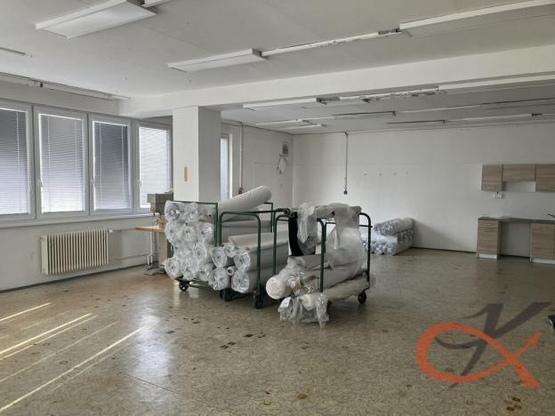 Pronájem skladu, Prostějov, Poděbradovo nám., 87 m2