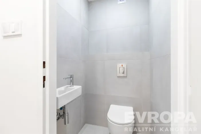 Prodej bytu 3+kk, Úsobí, 64 m2