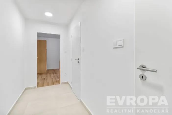 Prodej bytu 3+kk, Úsobí, 64 m2