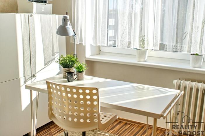 Prodej bytu 2+1, Ostrava - Poruba, Dětská, 61 m2