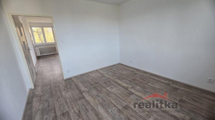 Pronájem bytu 3+1, Opava - Předměstí, Hradecká, 63 m2