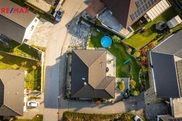 Prodej rodinného domu, Srubec, U Pilota, 136 m2