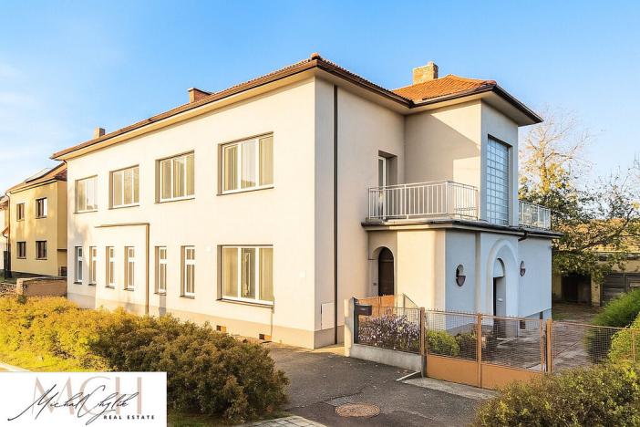 Prodej rodinného domu, Uherský Ostroh - Ostrožské Předměstí, Školní, 330 m2