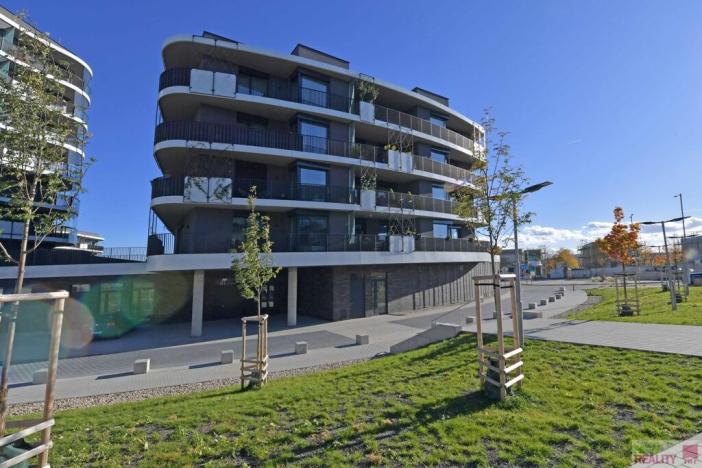 Pronájem bytu 2+kk, Praha - Stodůlky, Bělohlávkova, 46 m2