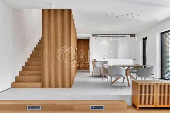 Prodej rodinného domu, Praha - Lysolaje, Štěpnice, 280 m2