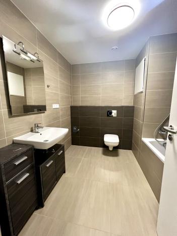 Pronájem bytu 1+kk, Pardubice - Zelené Předměstí, Bratranců Veverkových, 37 m2