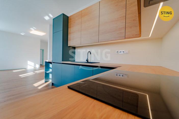 Prodej bytu 3+kk, Opava, Sadová, 75 m2