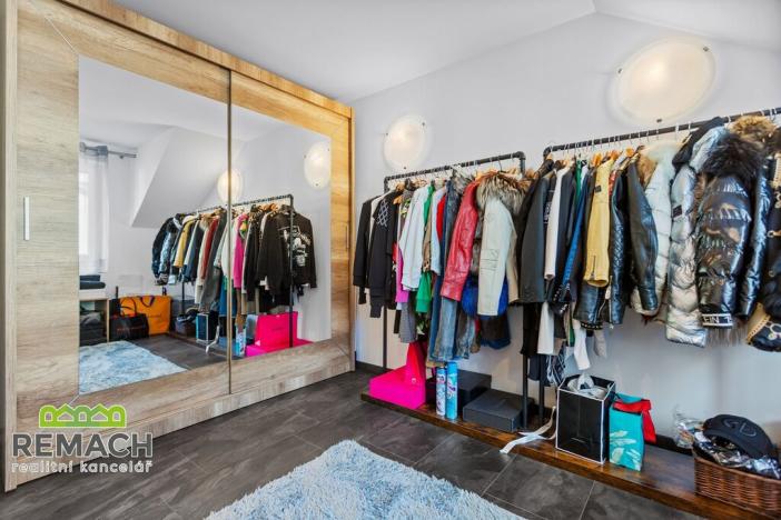 Pronájem bytu 2+kk, Náchod, Poděbradova, 59 m2