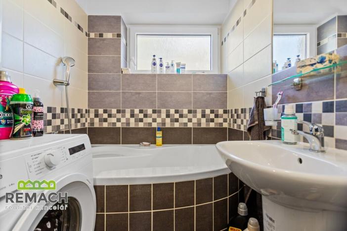 Pronájem bytu 2+kk, Náchod, Poděbradova, 59 m2