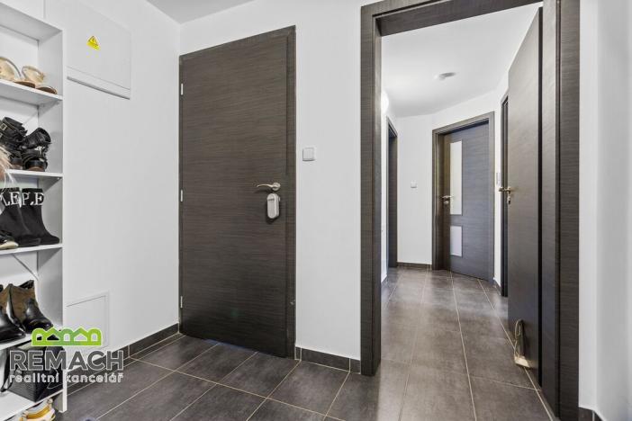 Pronájem bytu 2+kk, Náchod, Poděbradova, 59 m2