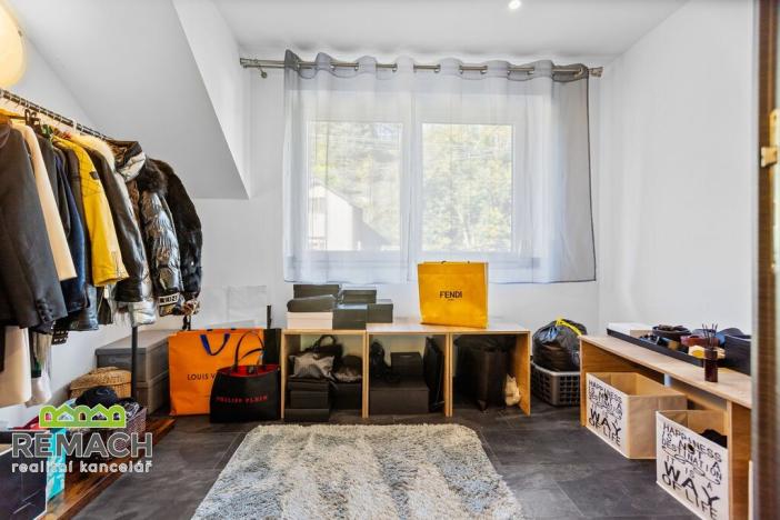 Pronájem bytu 2+kk, Náchod, Poděbradova, 59 m2