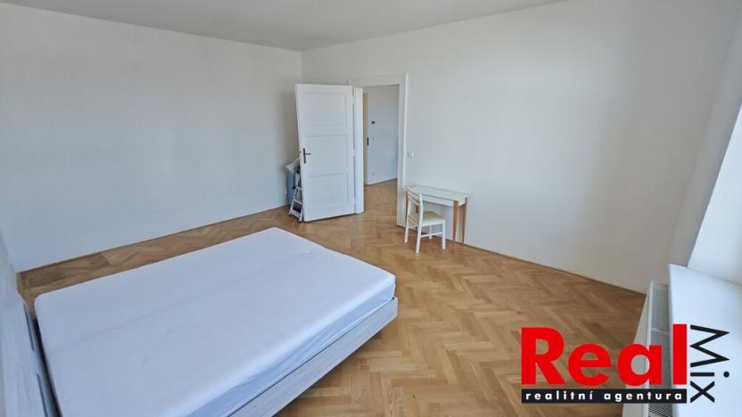 Pronájem bytu 2+1, Brno - Veveří, Čápkova, 70 m2