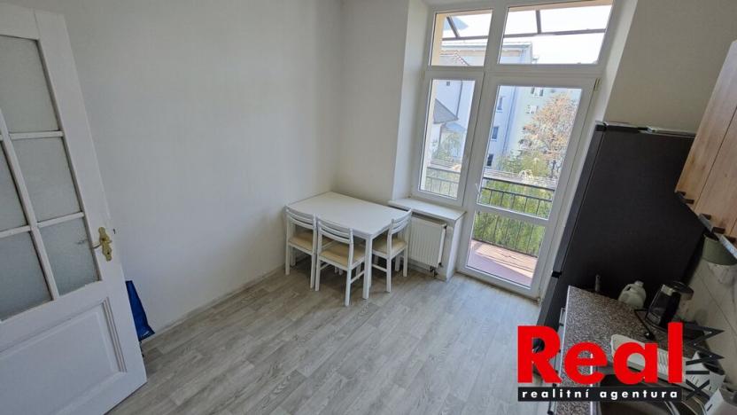 Pronájem bytu 2+1, Brno - Veveří, Čápkova, 70 m2