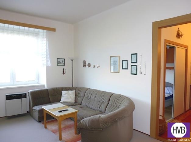 Pronájem bytu 2+kk, Praha, U křížku, 45 m2