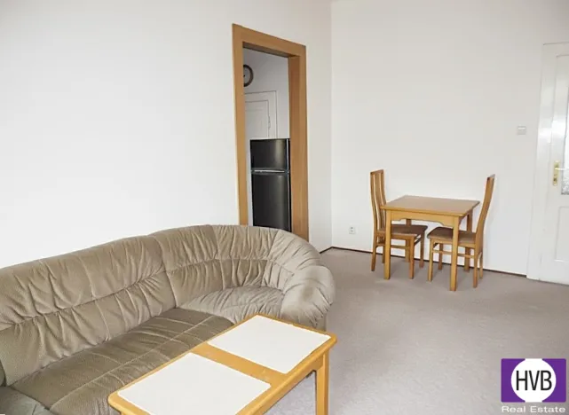 Pronájem bytu 2+kk, Praha, U křížku, 45 m2