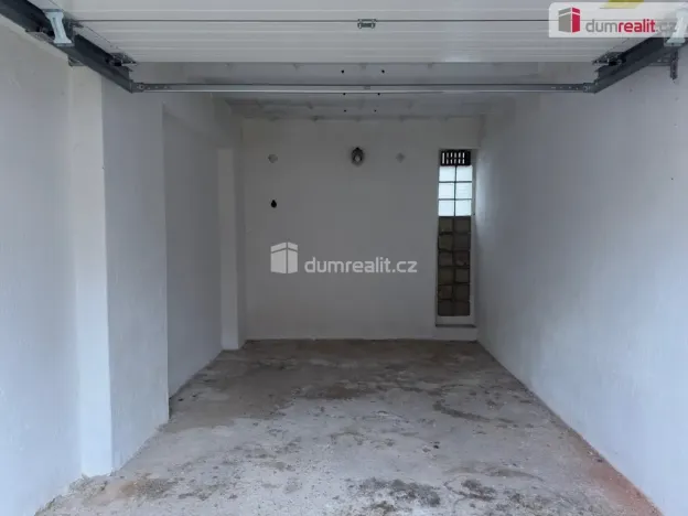 Prodej garáže, Kladno - Kročehlavy, Litevská, 18 m2