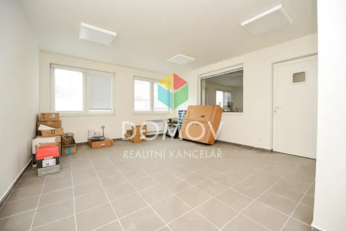 Pronájem skladu, Hýskov, Na Krétě, 394 m2