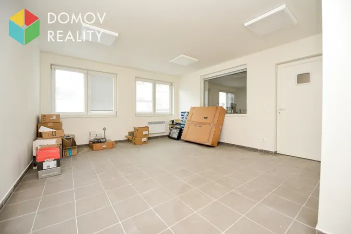 Pronájem skladu, Hýskov, Na Krétě, 394 m2