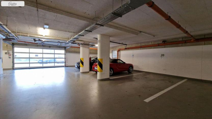 Pronájem bytu 3+kk, Řevnice, nám. Krále Jiřího z Poděbrad, 98 m2