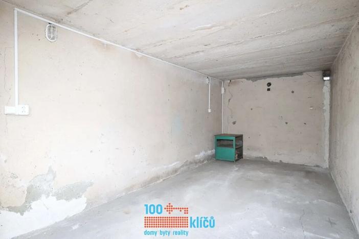 Prodej garáže, Praha - Michle, Podle Kačerova, 17 m2