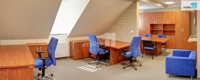 Pronájem kanceláře, Karlovy Vary - Dvory, Chebská, 75 m2