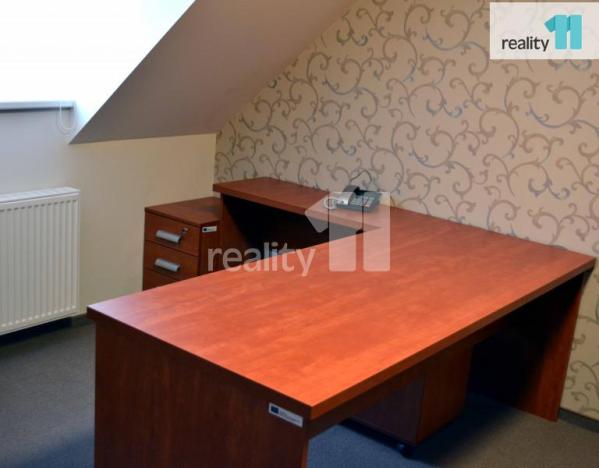 Pronájem kanceláře, Karlovy Vary - Dvory, Chebská, 75 m2