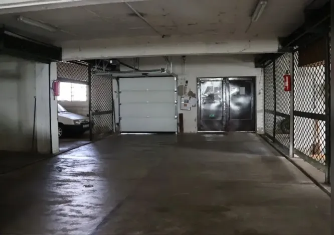 Prodej garáže, Praha - Vršovice, Na stezce, 15 m2