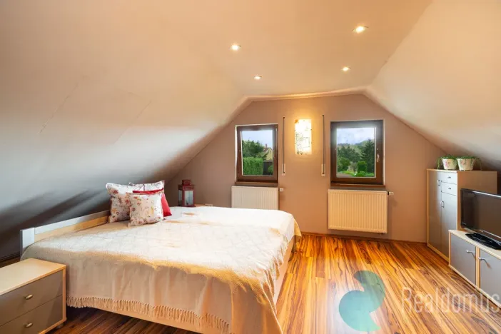 Prodej rodinného domu, Srubec, Do Zahrádek, 196 m2