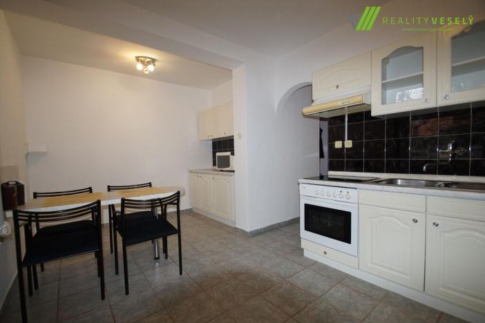 Pronájem bytu 3+1, Hodonín, Pr. Veselého, 83 m2