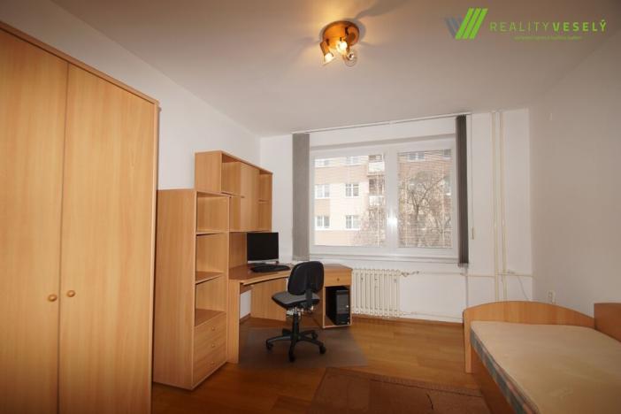 Pronájem bytu 3+1, Hodonín, Pr. Veselého, 83 m2