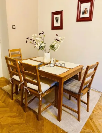 Pronájem bytu 2+kk, Praha, Lucemburská, 50 m2