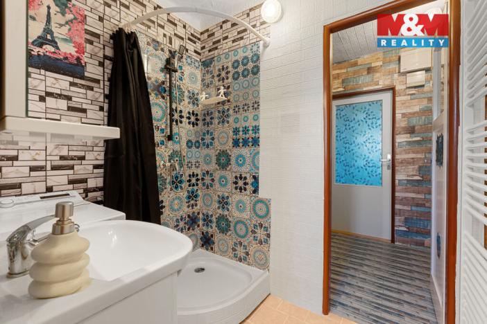 Prodej bytu 3+1, Jesenice, Školní, 55 m2