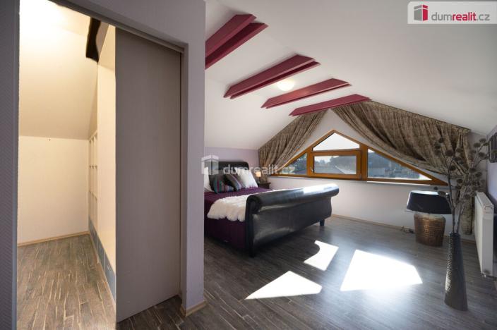 Prodej rodinného domu, Planá nad Lužnicí, Soukenická, 228 m2