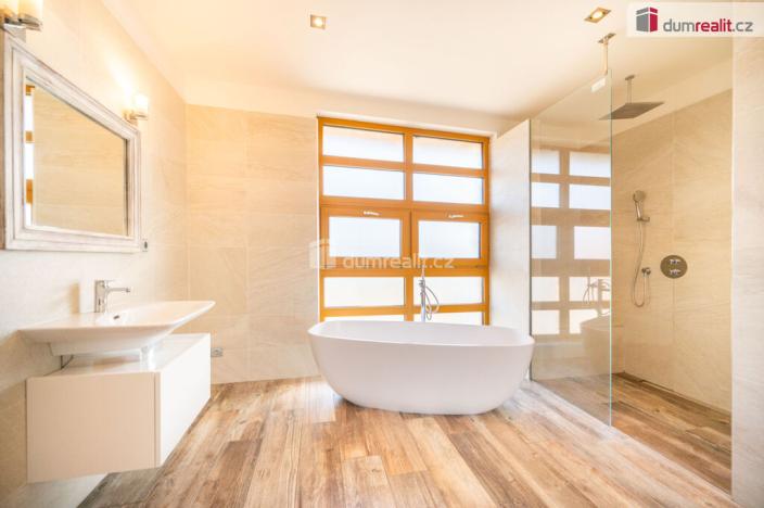 Prodej rodinného domu, Planá nad Lužnicí, Soukenická, 228 m2