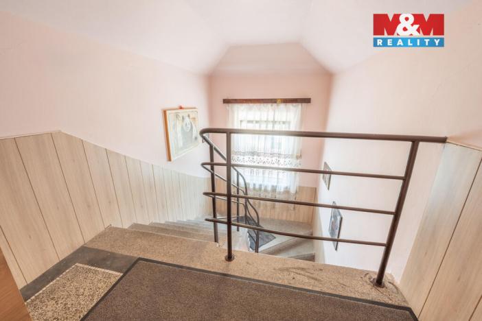 Prodej rodinného domu, Kladno - Dubí, Průmyslová, 180 m2