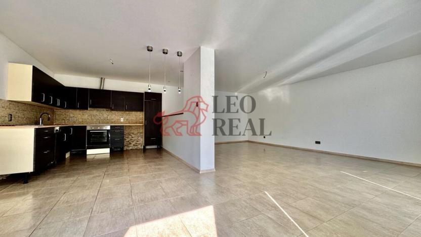 Prodej rodinného domu, Topolná, 215 m2